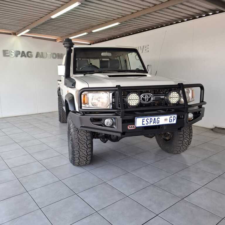 2019 Toyota Land Cruiser 79 4.5D-4D LX V8 Double Cab
