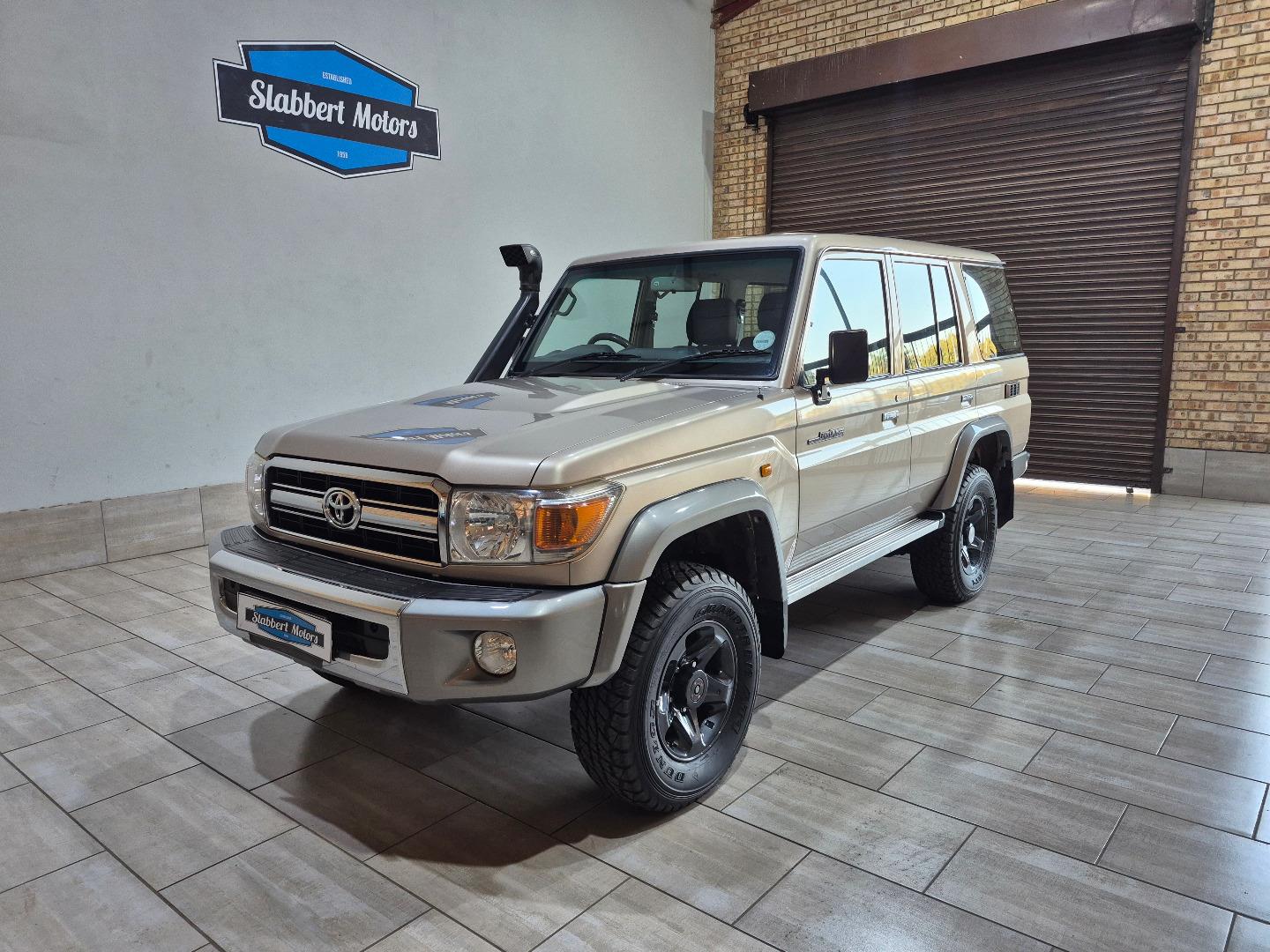 2010 Toyota Land Cruiser 76 Land Cruiser 76 4.2D Station Wagon