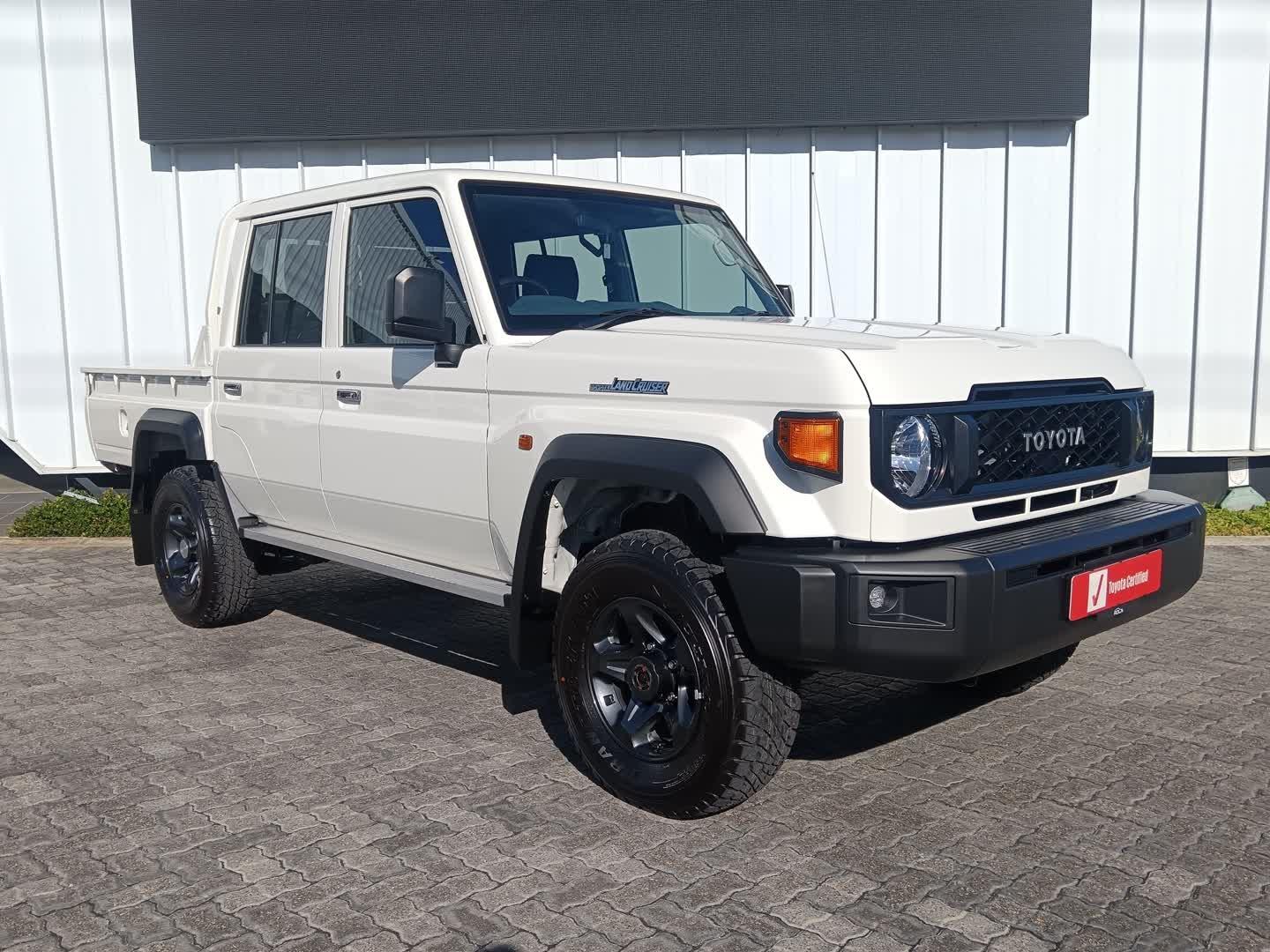 2026 Toyota Land Cruiser 79 2.8GD-6 Double Cab Manual