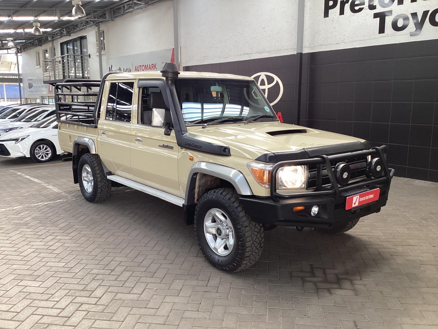 2016 Toyota Land Cruiser 79 4.5D-4D LX V8 Double Cab