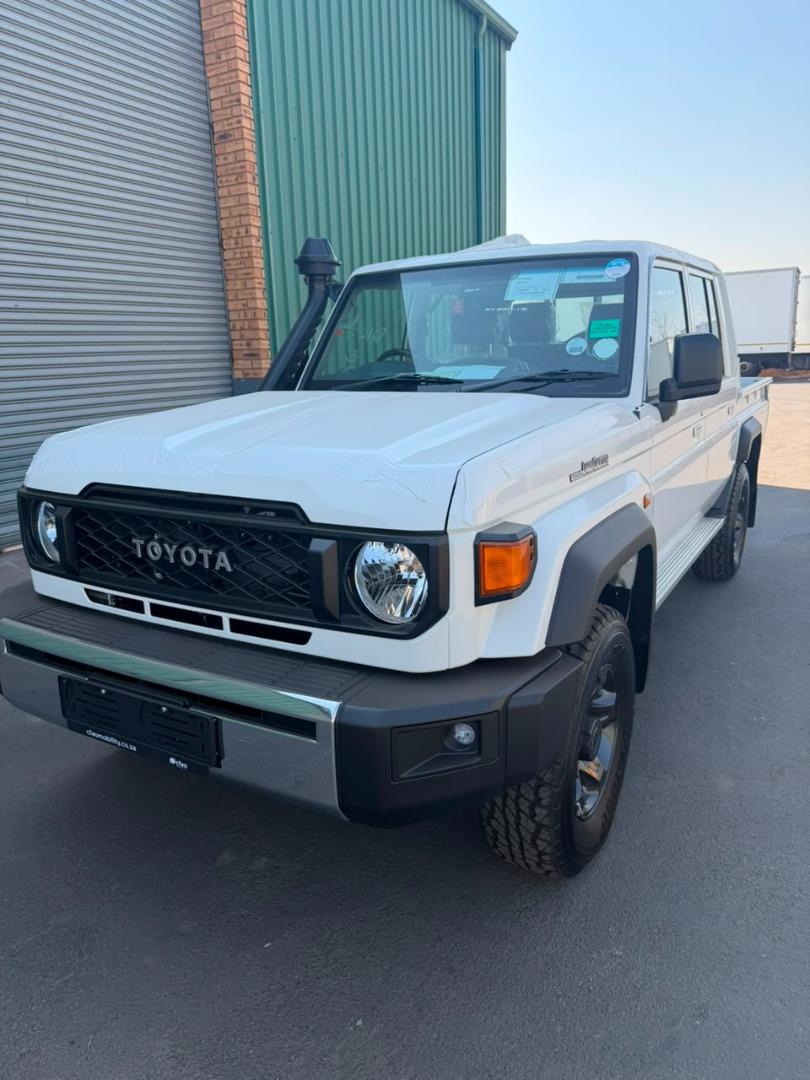 2026 Toyota Land Cruiser 79 4.5D-4D LX V8 Double Cab