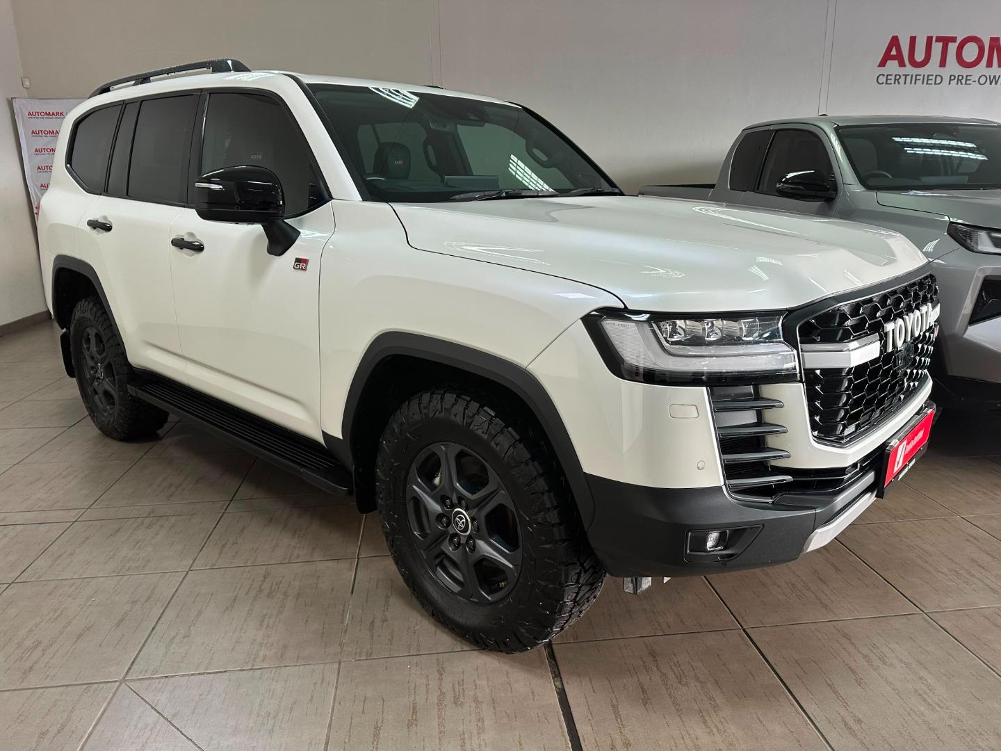 2023 Toyota Land Cruiser 300 3.3D GR Sport