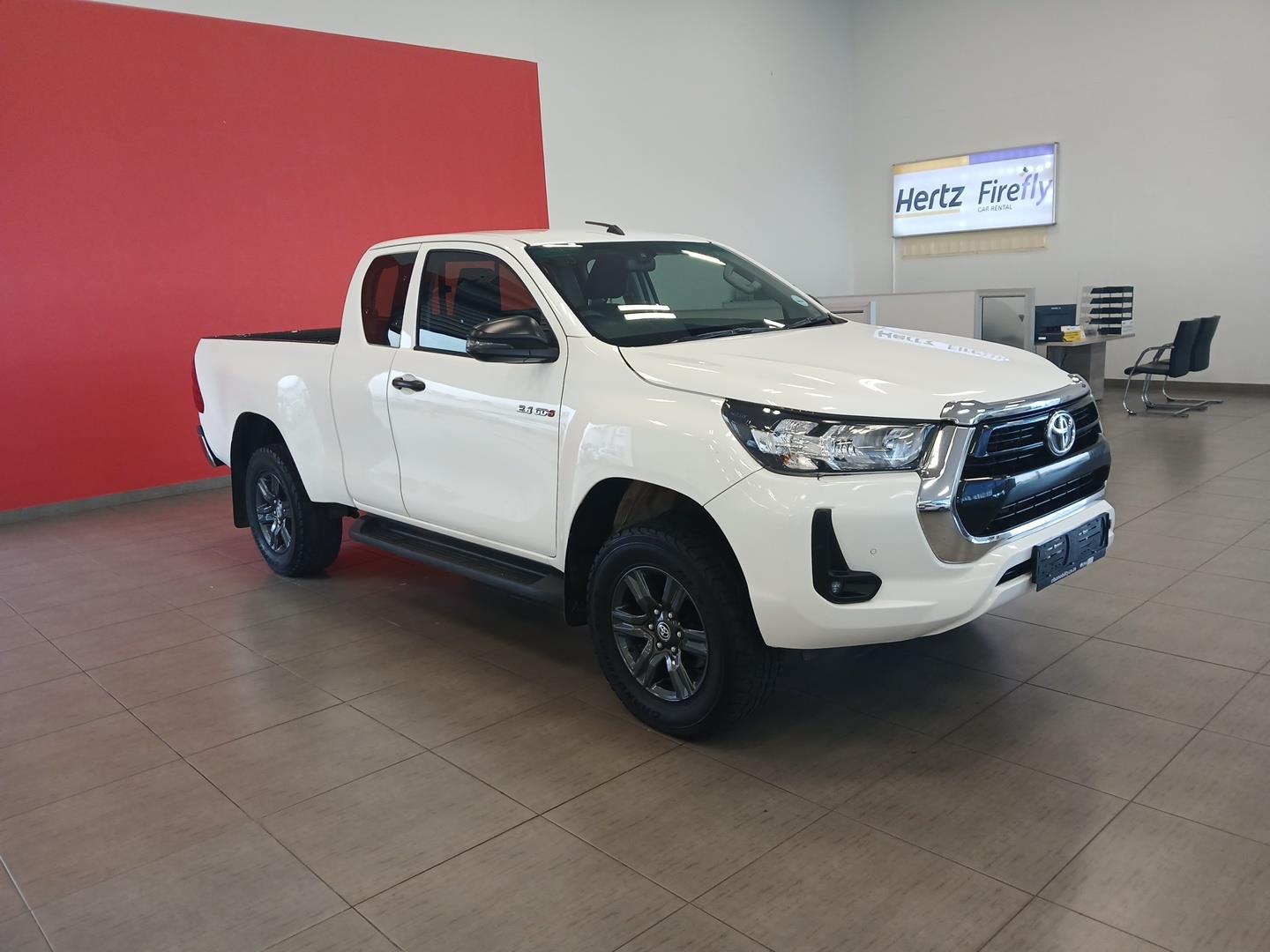 2022 Toyota Hilux 2.4GD-6 Xtra Cab Raider