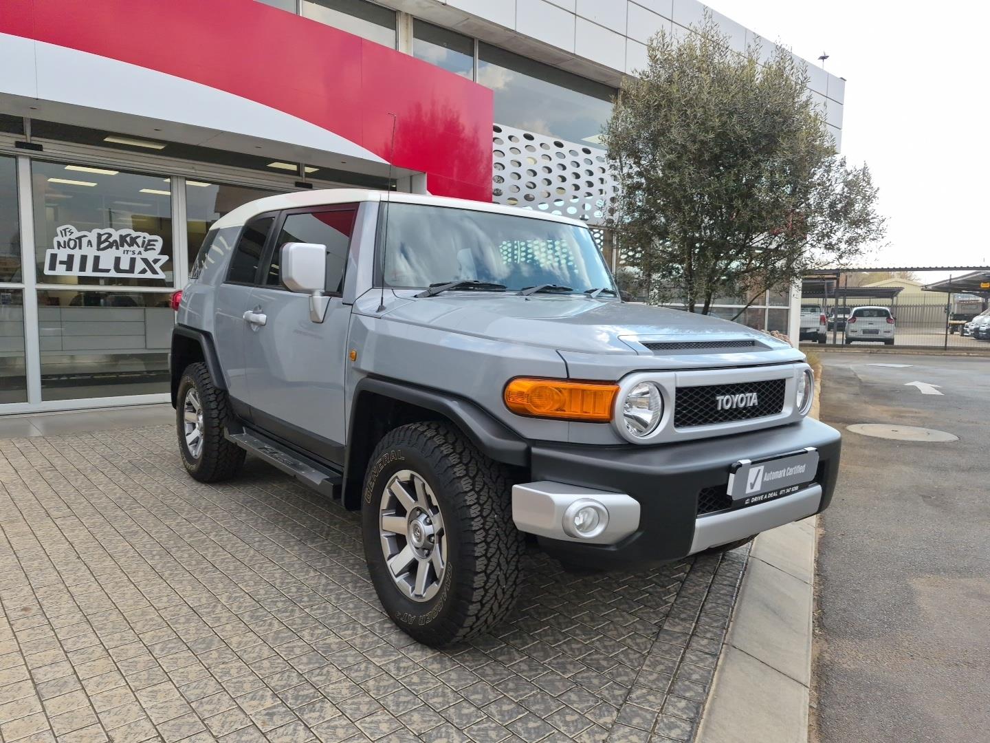 2015 Toyota FJ Cruiser FJ Cruiser