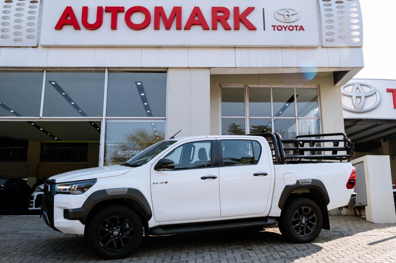 2022 Toyota Hilux 2.8GD-6 Double Cab Legend Auto