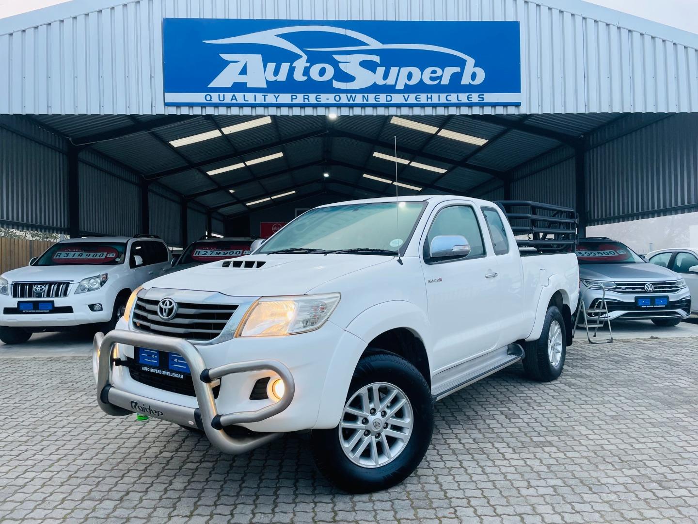 2014 Toyota Hilux 3.0D-4D Xtra Cab 4x4 Raider