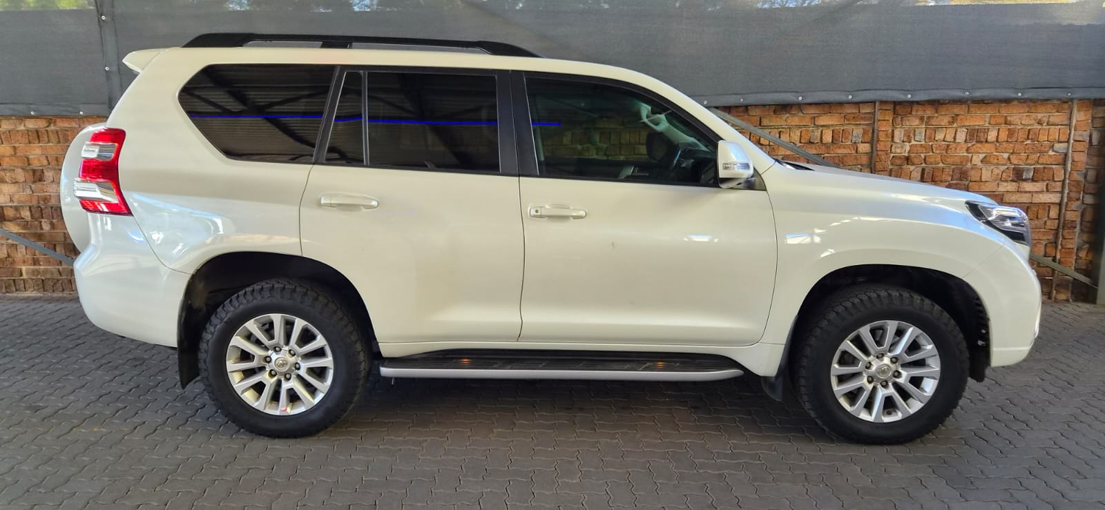 2015 Toyota Land Cruiser Prado 4.0 VX