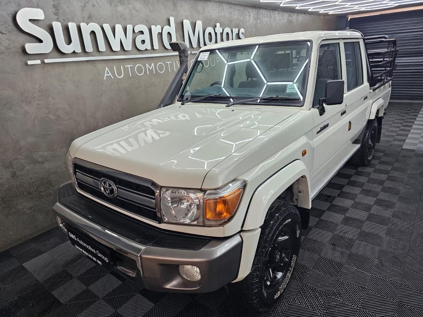 2022 Toyota Land Cruiser 79 4.0 V6 Double Cab