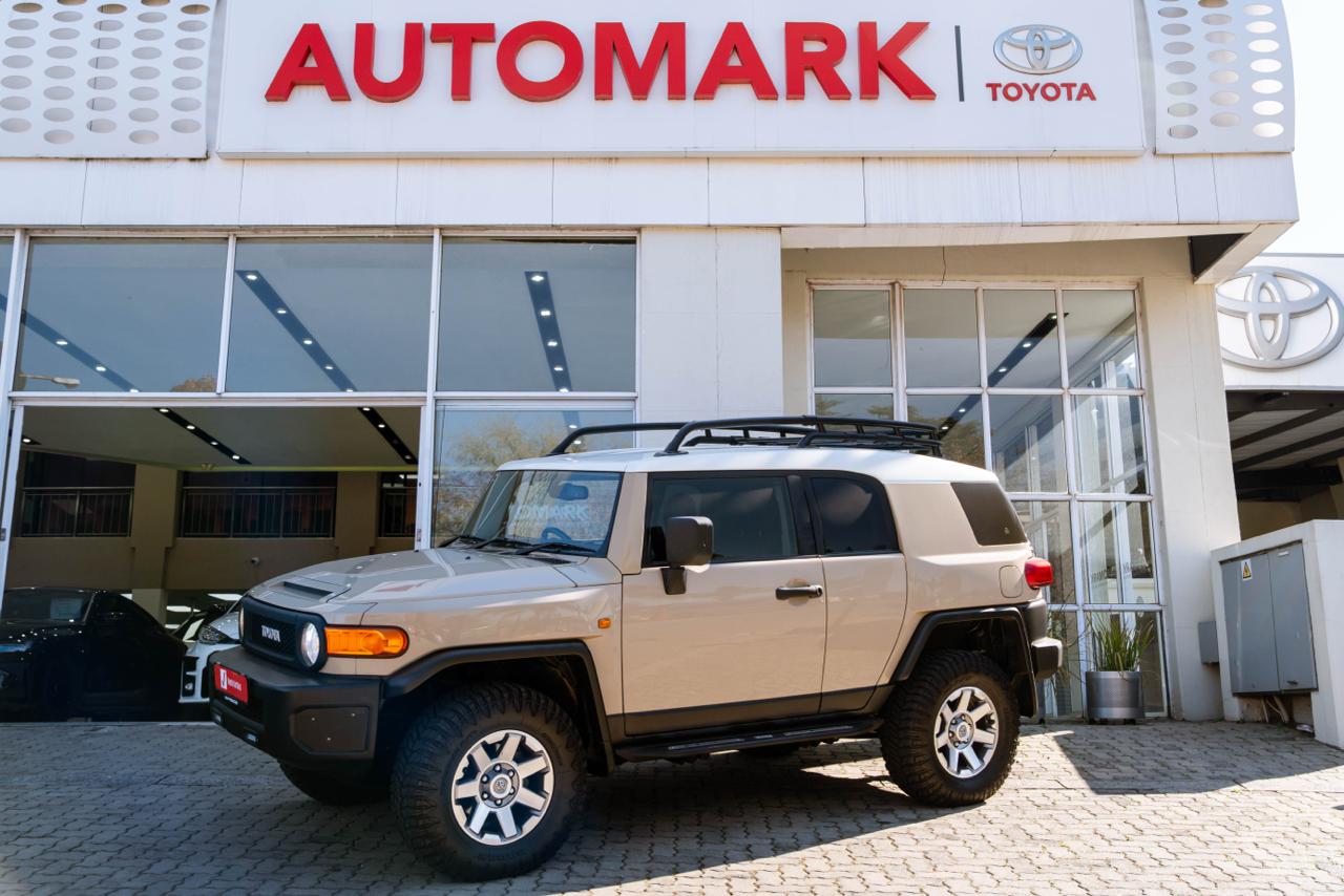 2022 Toyota FJ Cruiser FJ Cruiser