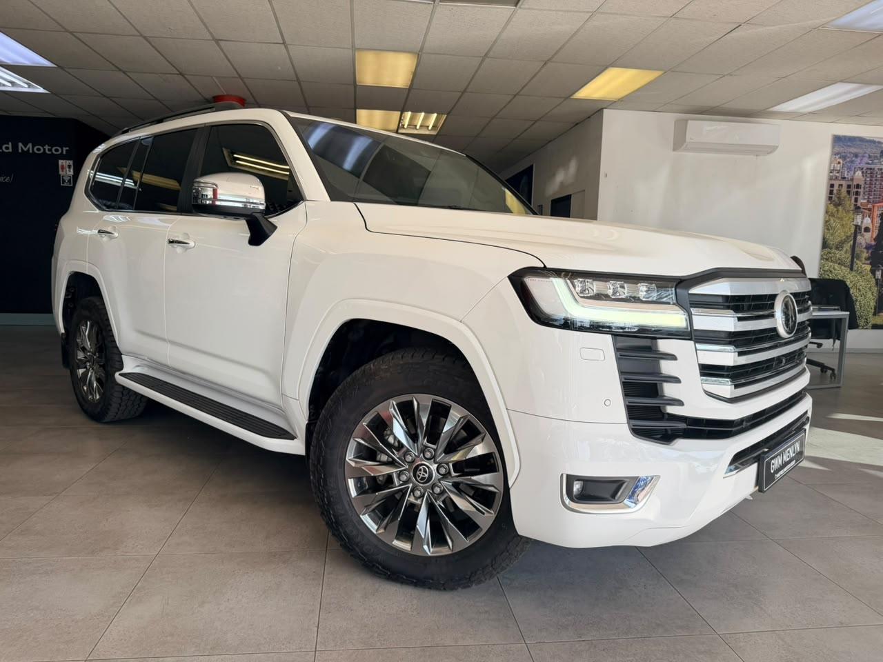 2021 Toyota Land Cruiser 300 3.5T ZX