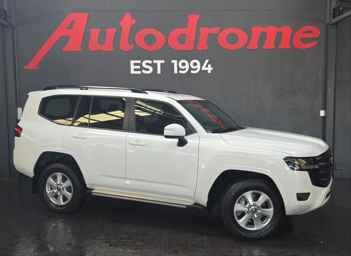 2023 Toyota Land Cruiser 300 3.3D GX-R