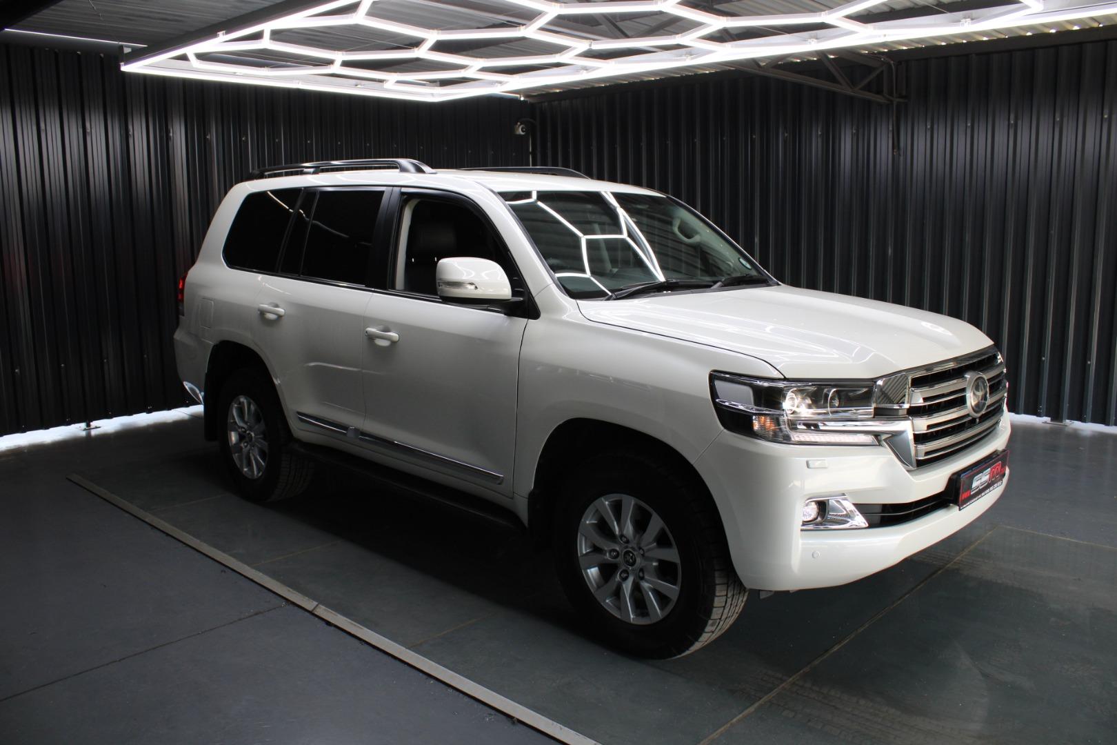 2019 Toyota Land Cruiser 200 4.5D-4D V8 VX-R