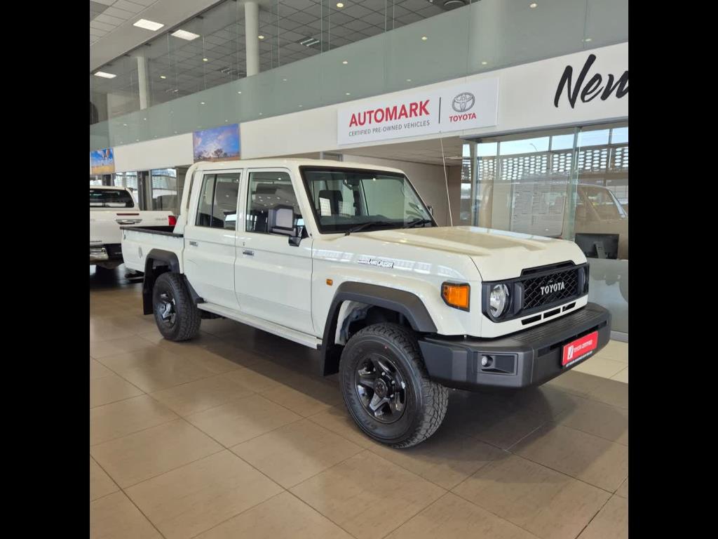 2026 Toyota Land Cruiser 79 2.8GD-6 Double Cab Manual