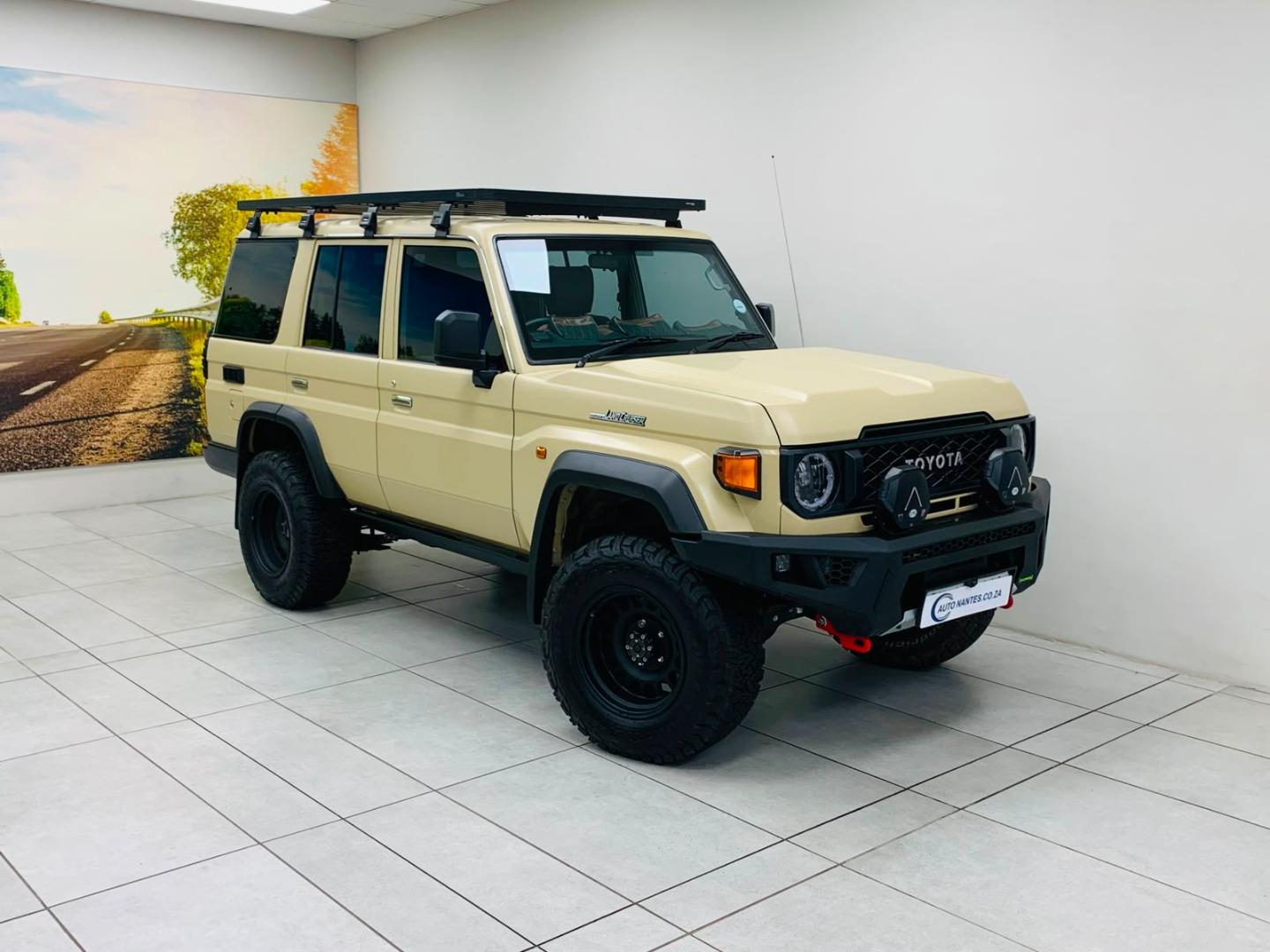 2026 Toyota Land Cruiser 76 2.8GD-6 Station Wagon