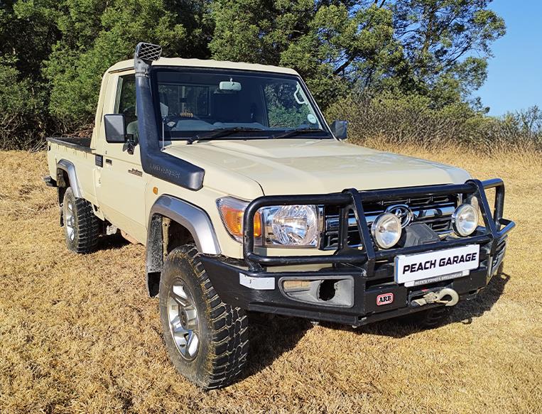 2022 Toyota Land Cruiser 79 4.0 V6