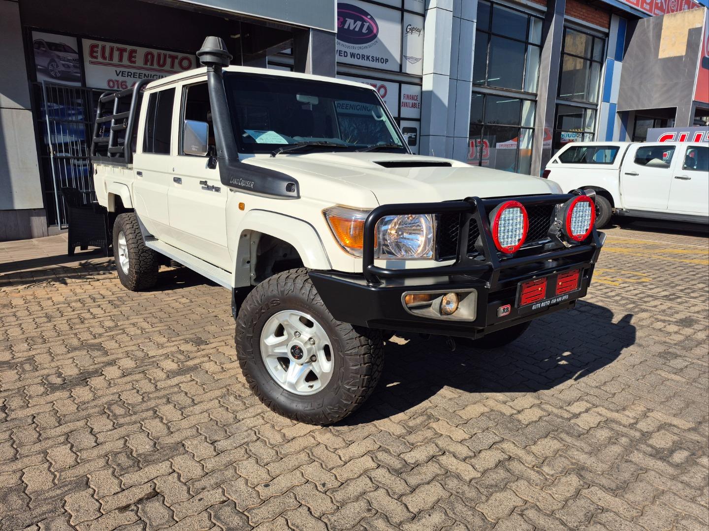 2019 Toyota Land Cruiser 79 4.5D-4D LX V8 Double Cab Namib