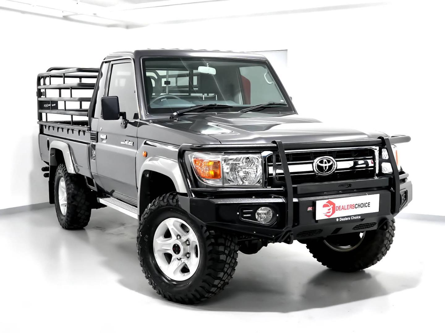 2022 Toyota Land Cruiser 79 4.0 V6