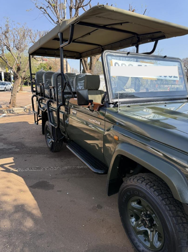 2023 Toyota Land Cruiser 70 4.2D
