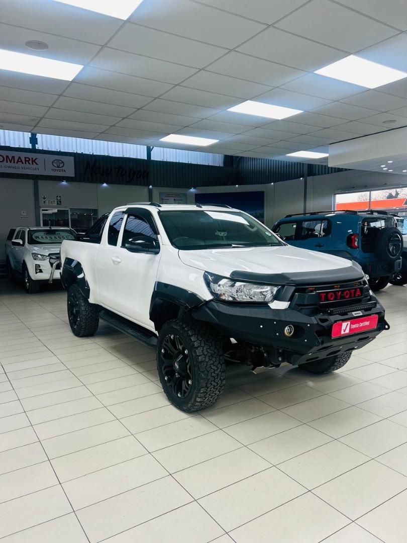 2025 Toyota Hilux 2.4GD-6 Xtra Cab Raider Manual