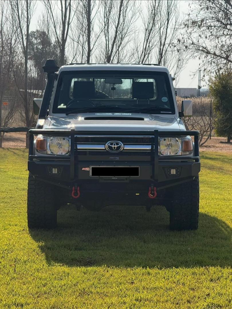 2017 Toyota Land Cruiser 79 Land Cruiser 79 4.5D-4D LX V8