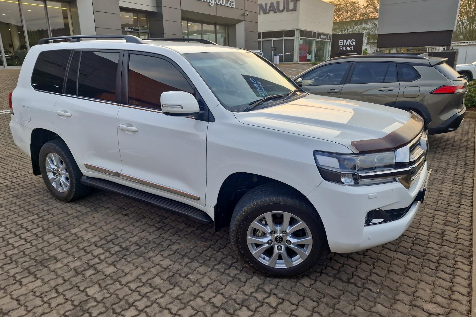 2020 Toyota Land Cruiser 200 4.5D-4D V8 VX-R