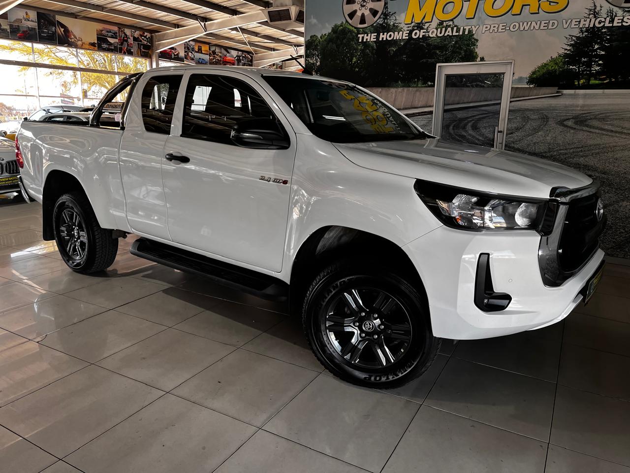 2022 Toyota Hilux 2.4GD-6 Xtra Cab Raider