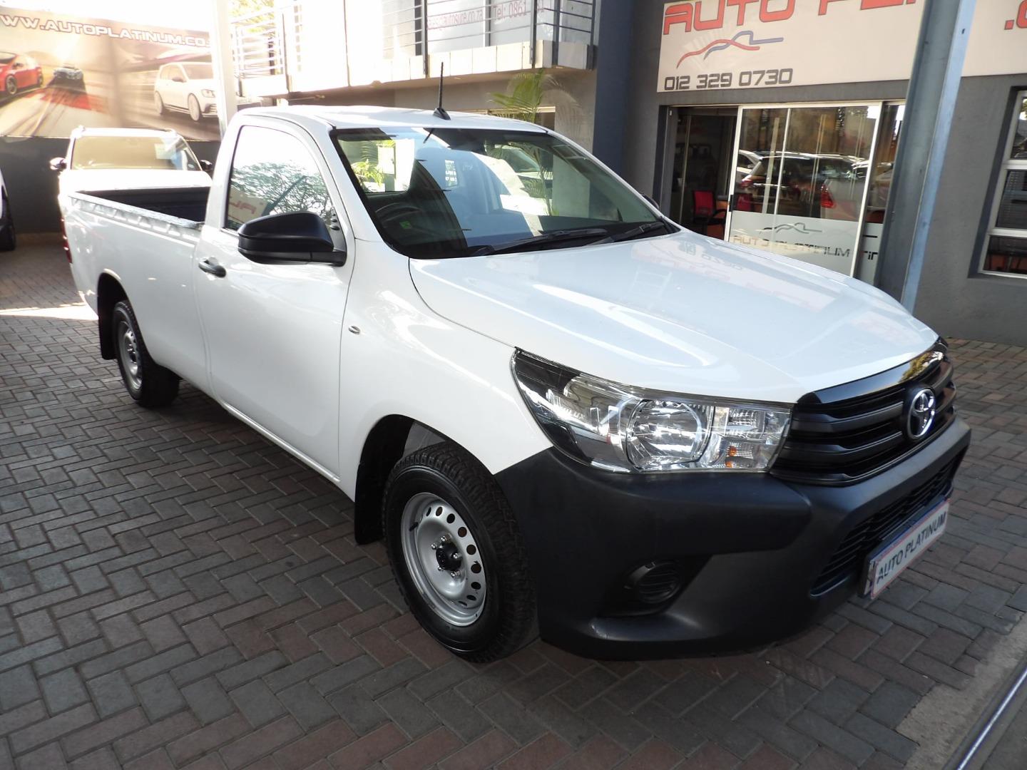 2023 Toyota Hilux 2.0 S (Aircon)