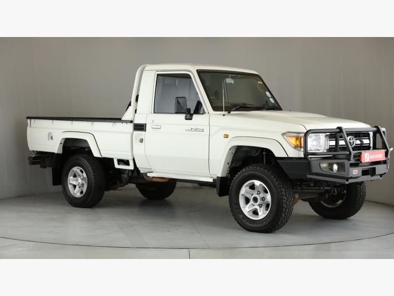 2022 Toyota Land Cruiser 79 4.0 V6
