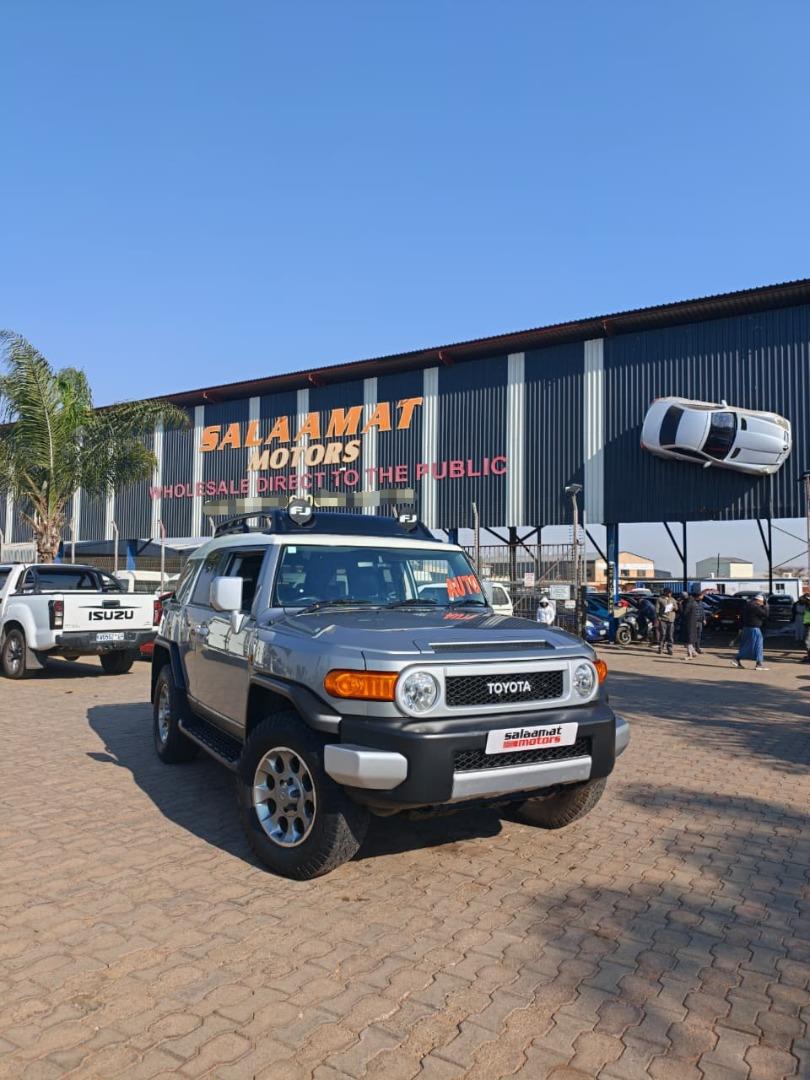 2013 Toyota Land Cruiser FJ 62 4.0 Station wagon