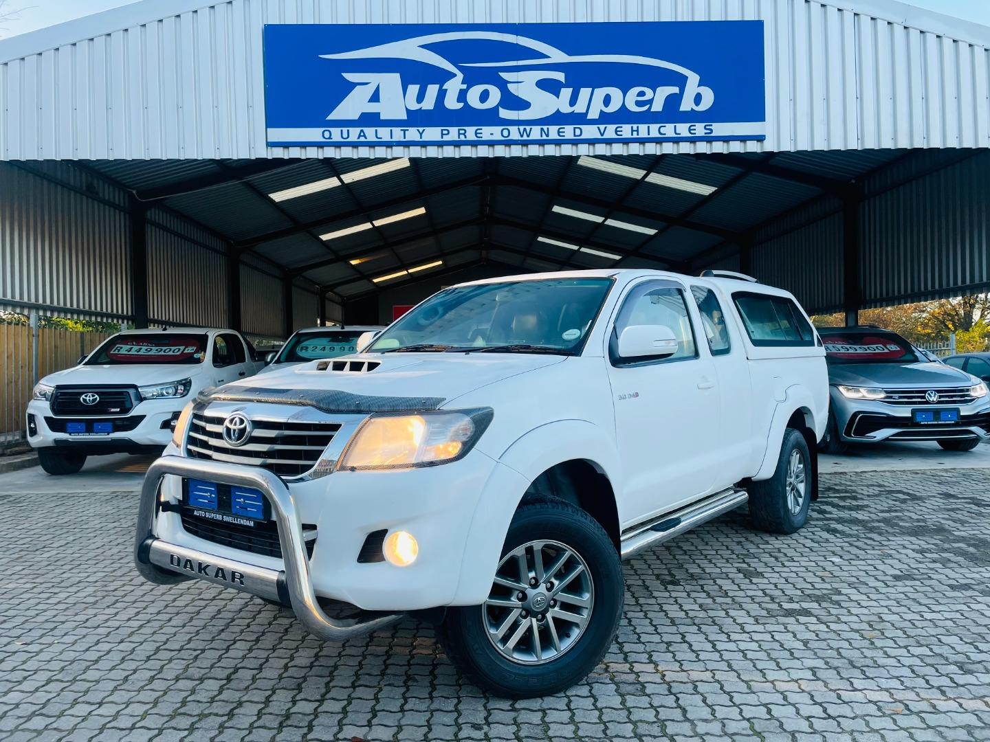 2013 Toyota Hilux 3.0D-4D Xtra Cab Raider Dakar Edition