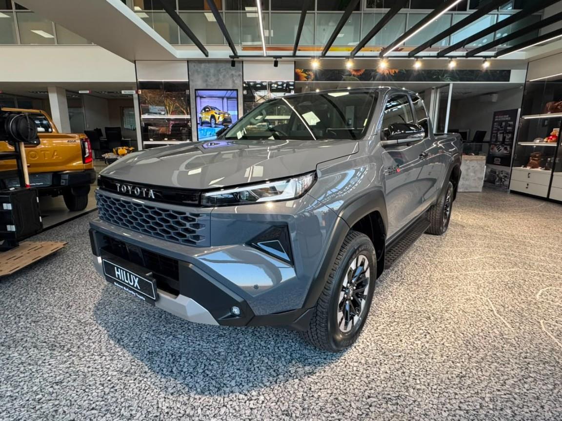 2026 Toyota Hilux 2.8GD-6 Xtra Cab Raider X 4x4