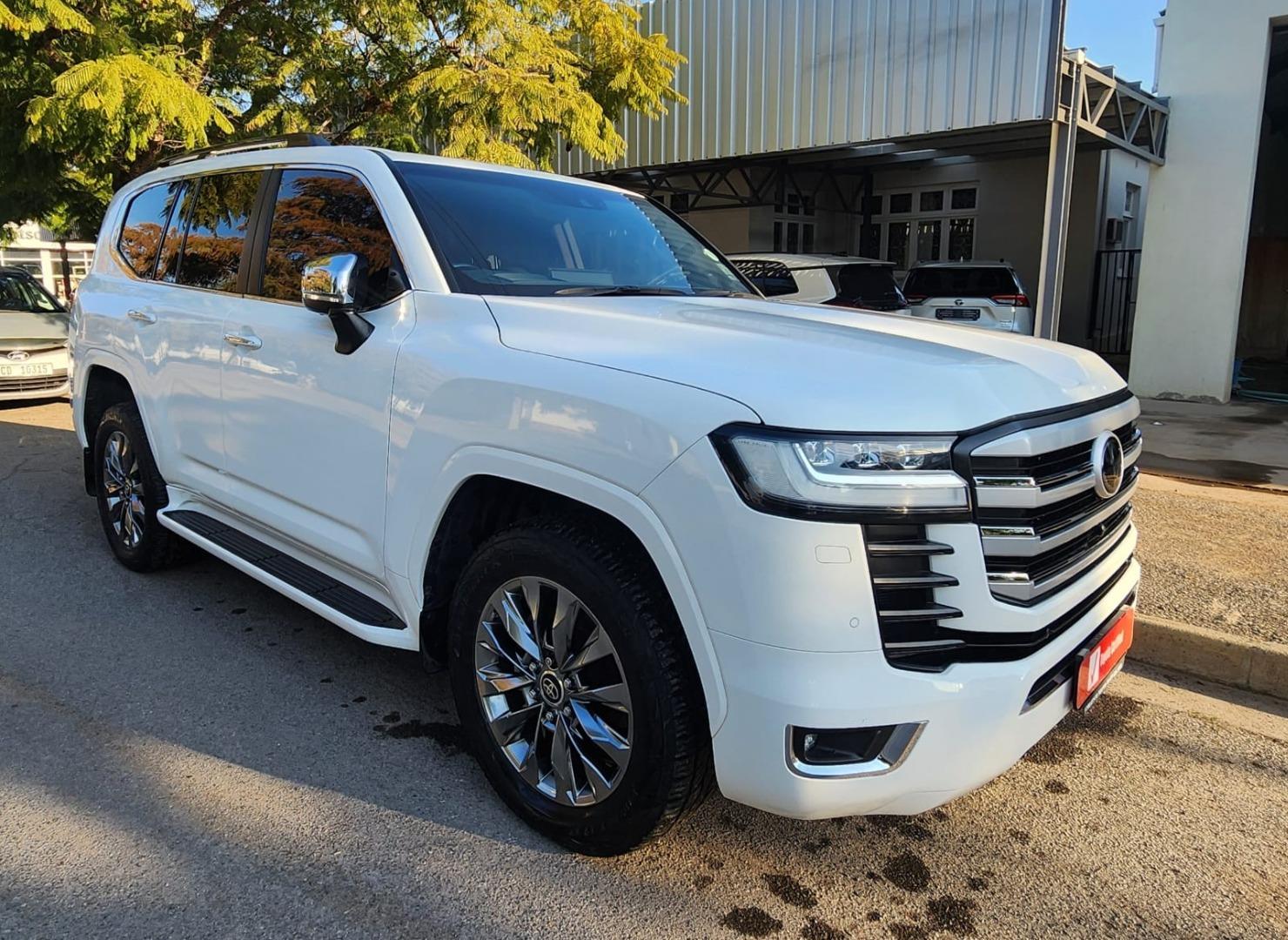2022 Toyota Land Cruiser 300 3.3D ZX