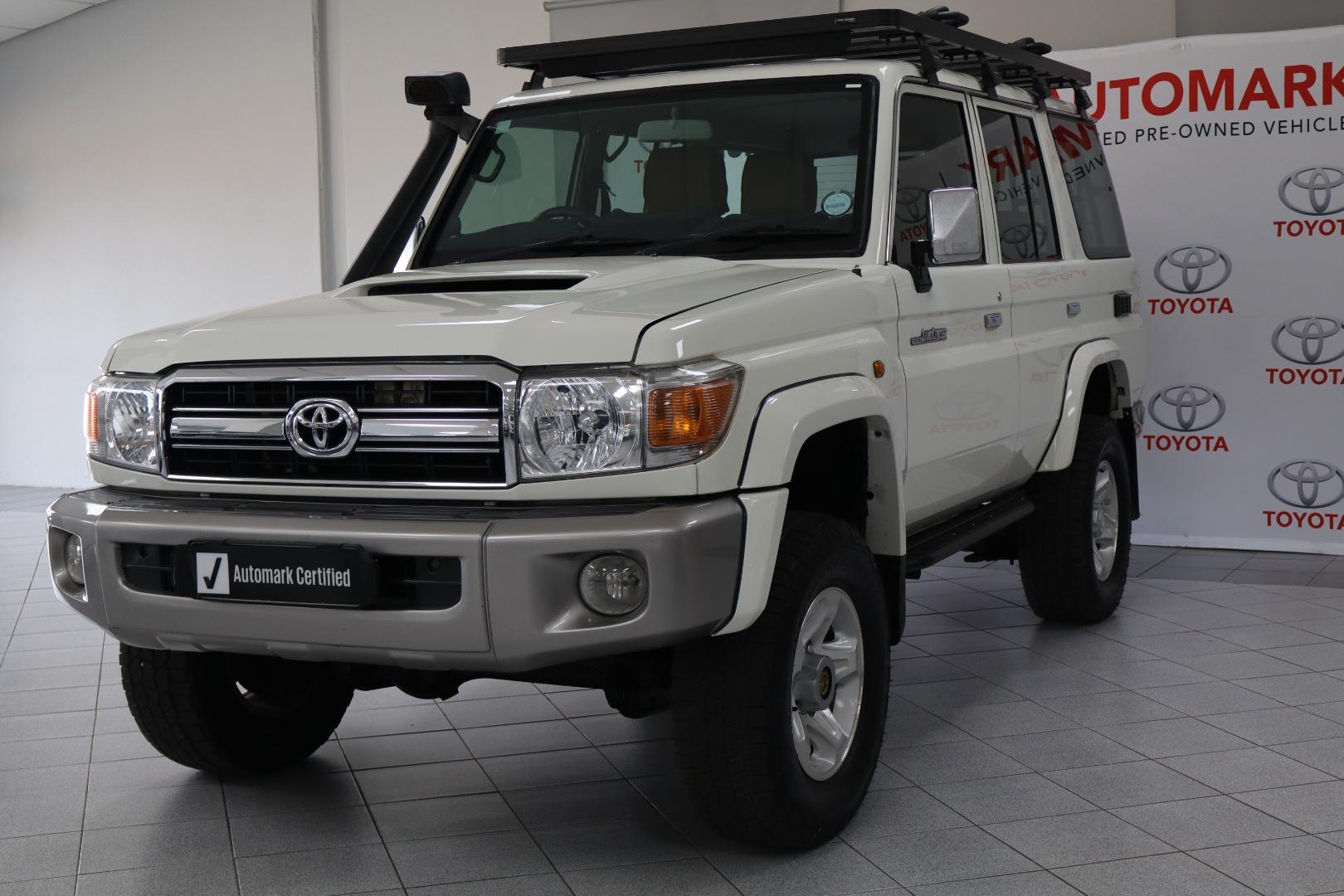 2016 Toyota Land Cruiser 76 4.5D-4D LX V8 Station Wagon