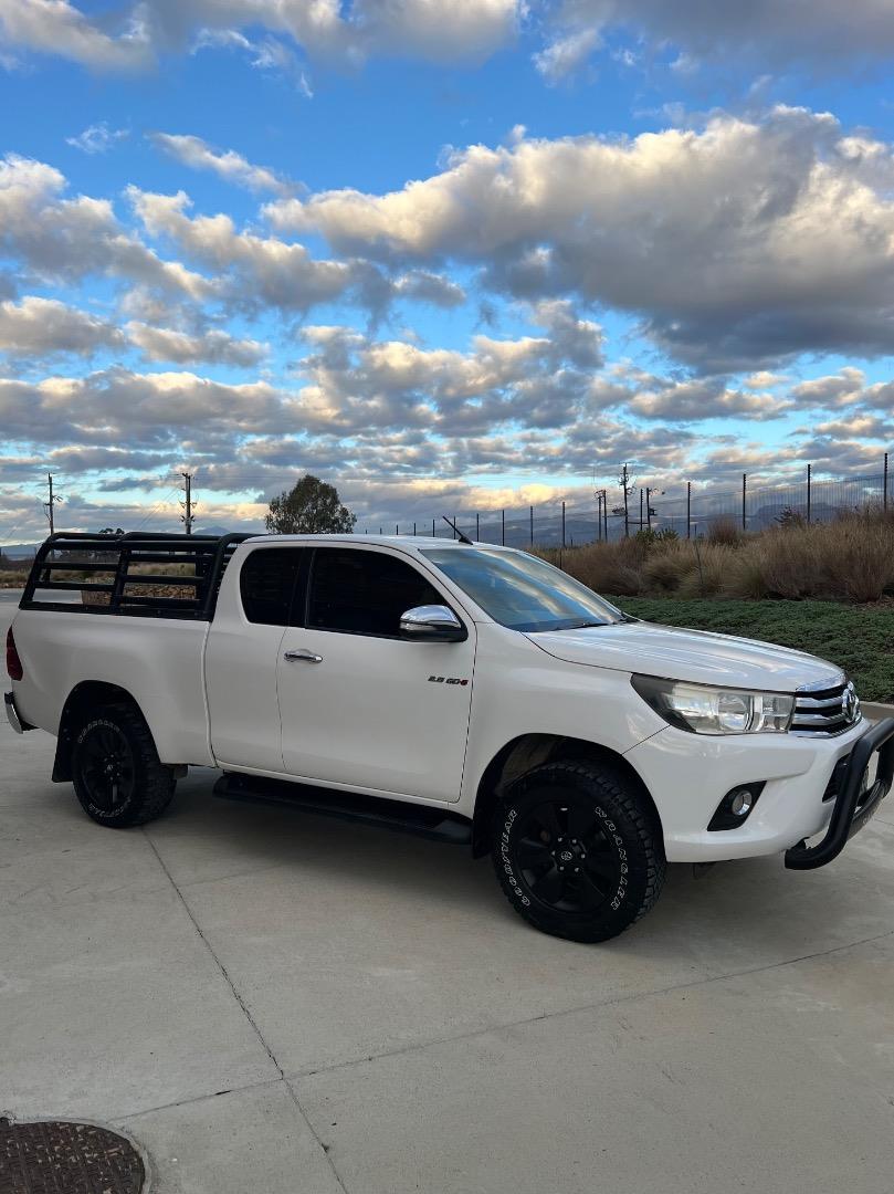 2017 Toyota Hilux 2.8GD-6 Xtra cab 4x4 Raider