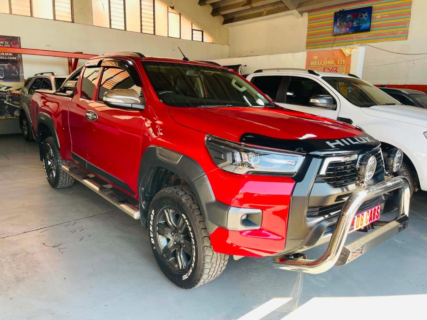 2016 Toyota Hilux 2.8GD-6 Xtra cab Raider