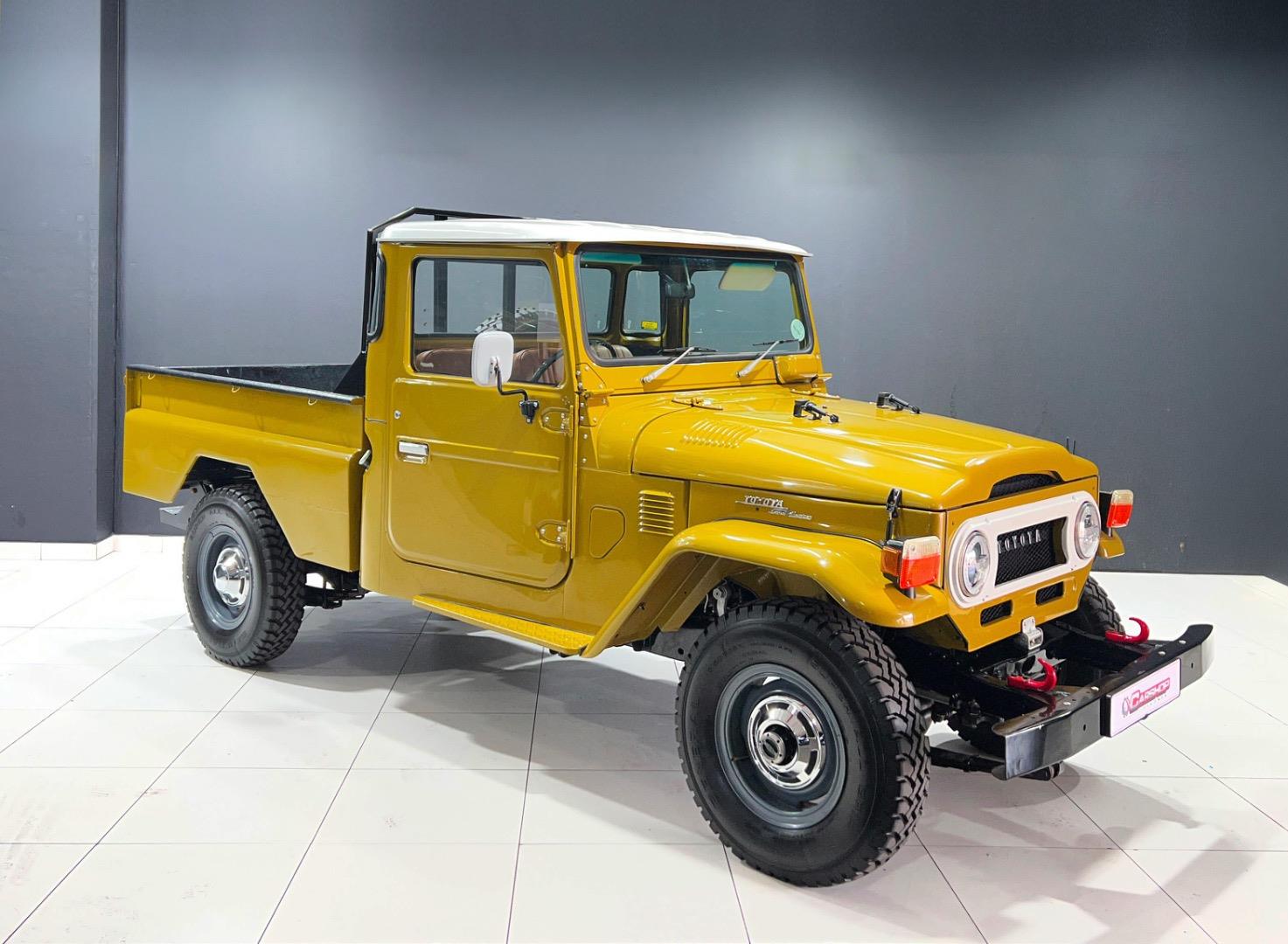 1982 Toyota Land Cruiser FJ 45