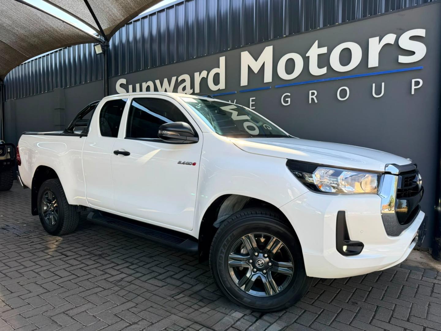 2024 Toyota Hilux 2.4GD-6 Xtra Cab Raider Auto