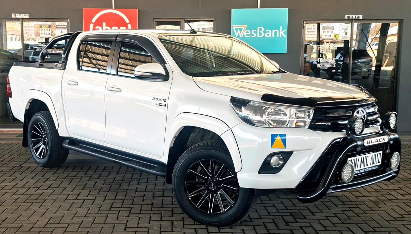 2017 Toyota Hilux 2.8GD-6 Double Cab Raider Black Limited Edition Auto