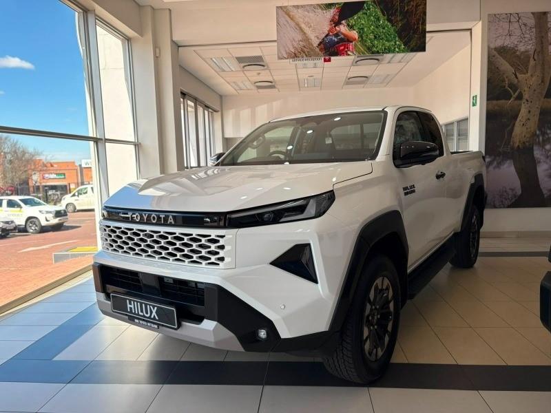 2026 Toyota Hilux 2.8GD-6 Xtra Cab Raider X