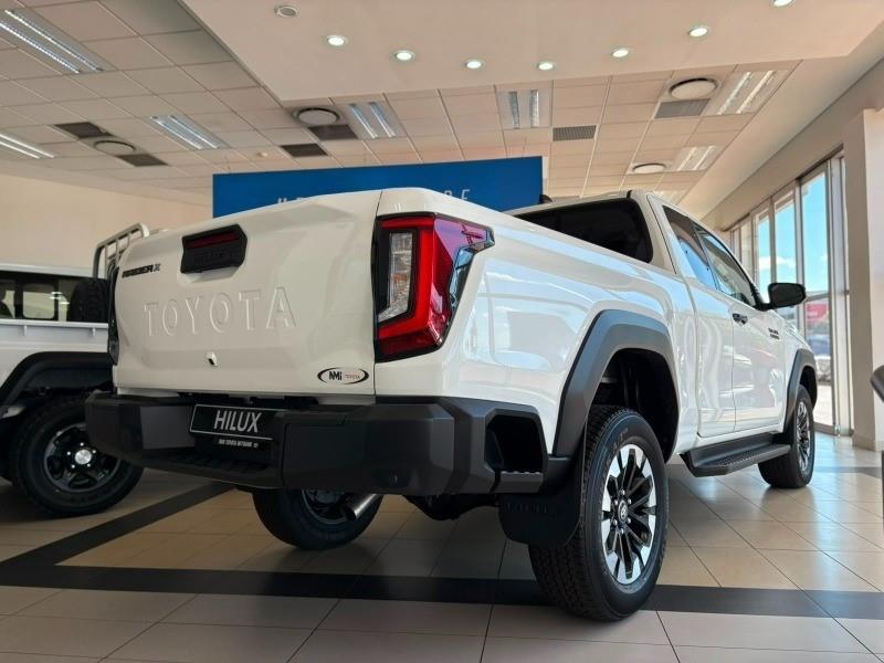 2026 Toyota Hilux 2.8GD-6 Xtra Cab Raider X