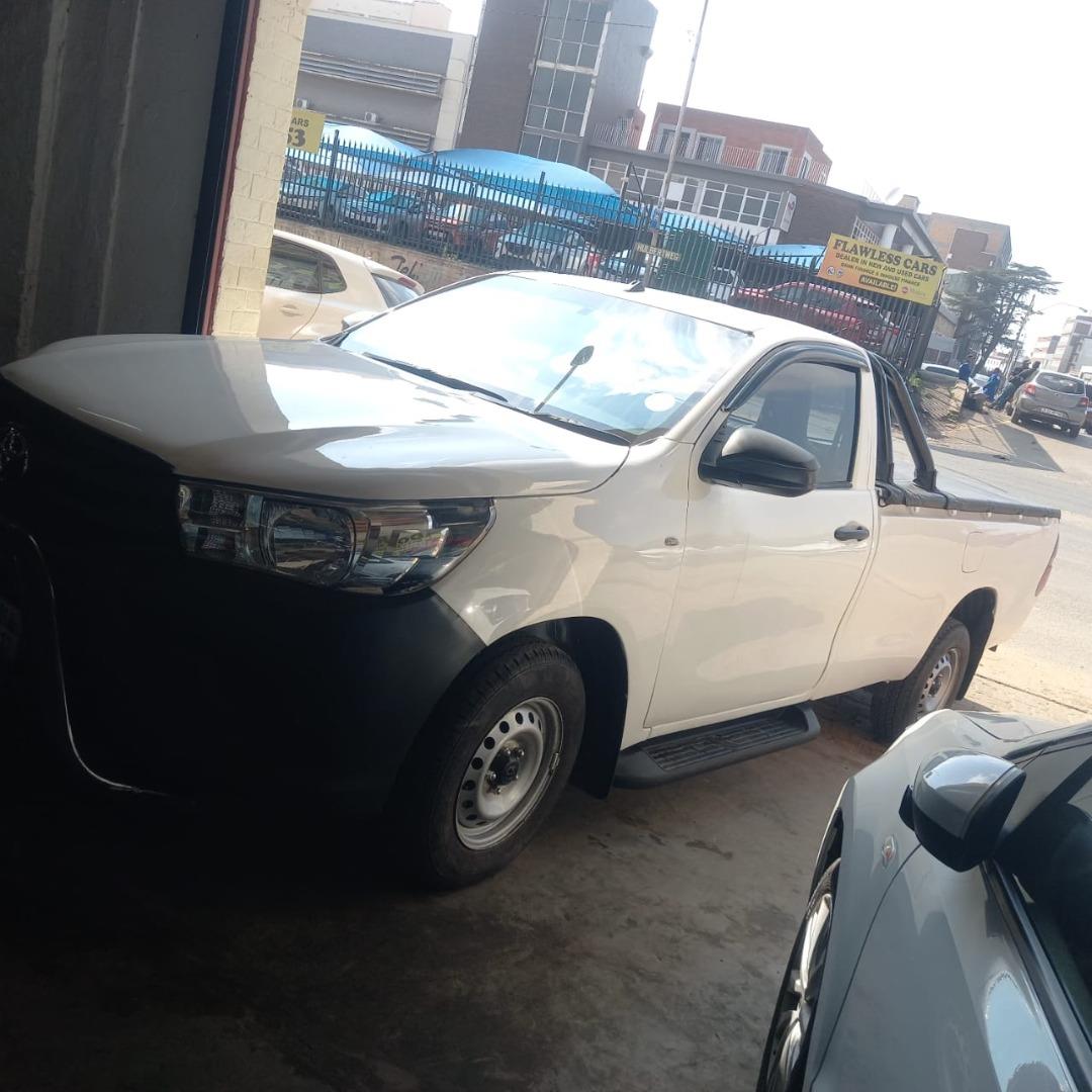 2025 Toyota Hilux 2.4GD Single Cab S (Aircon)