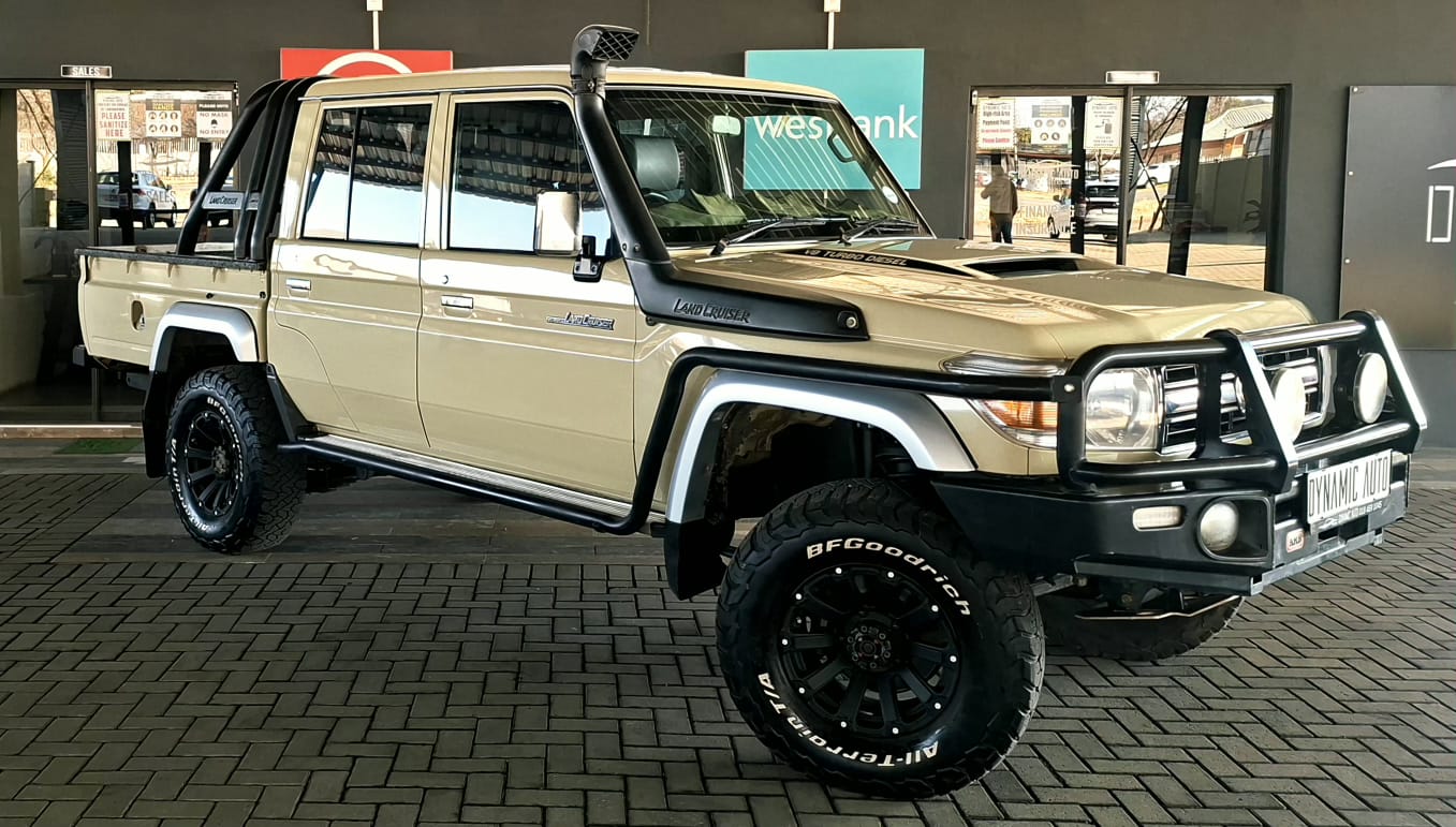 2016 Toyota Land Cruiser 79 4.5