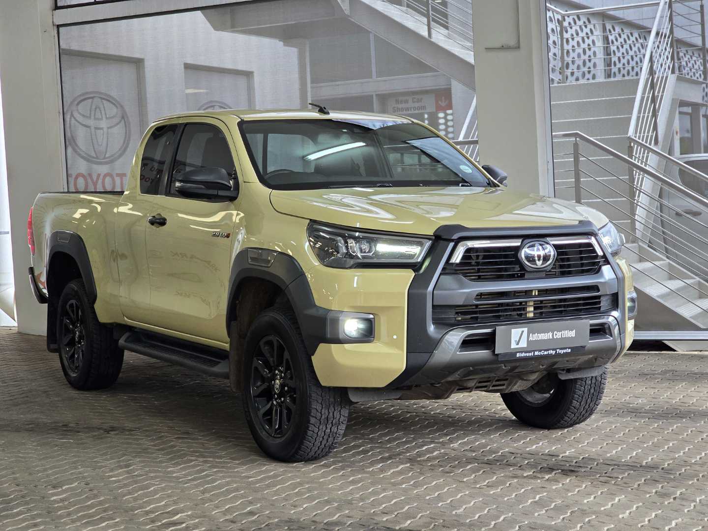 2023 Toyota Hilux 2.8GD-6 Xtra Cab 4x4 Legend Auto