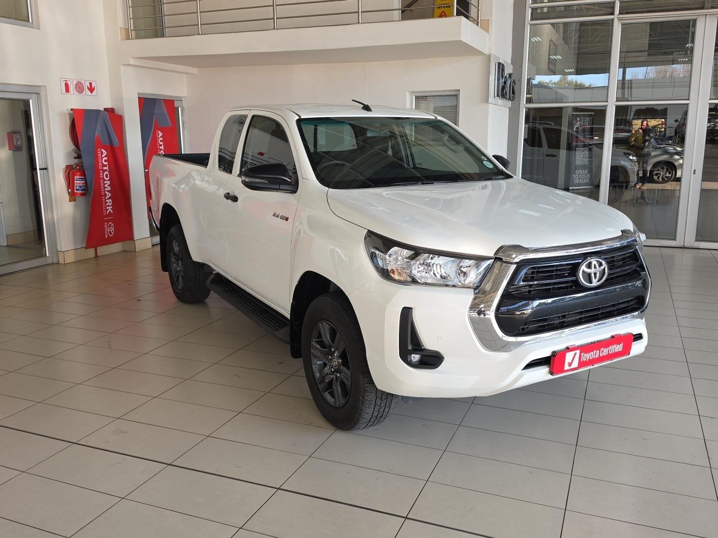 2024 Toyota Hilux 2.4GD-6 Xtra Cab Raider Manual