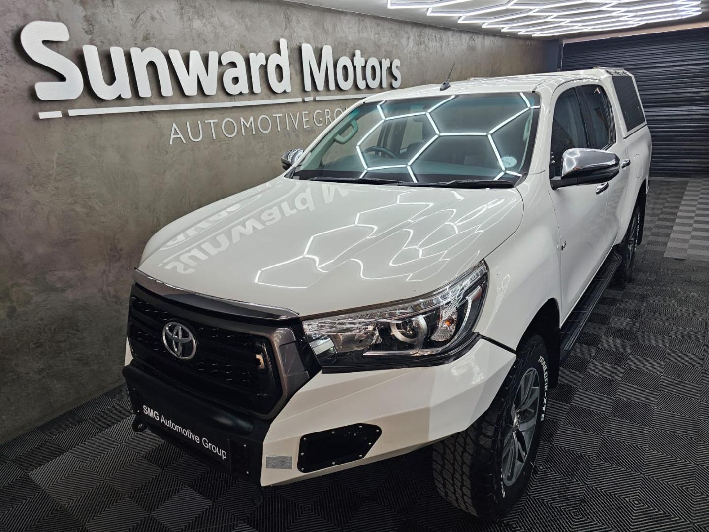 2018 Toyota Hilux 4.0 V6 Double Cab 4x4 Raider