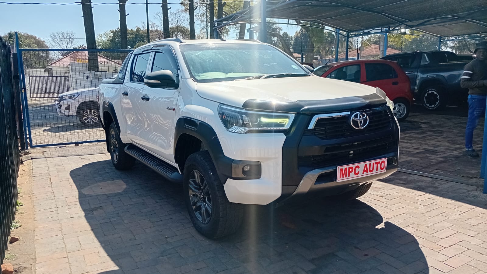 2025 Toyota Hilux 2.4GD-6 Double Cab Raider Manual