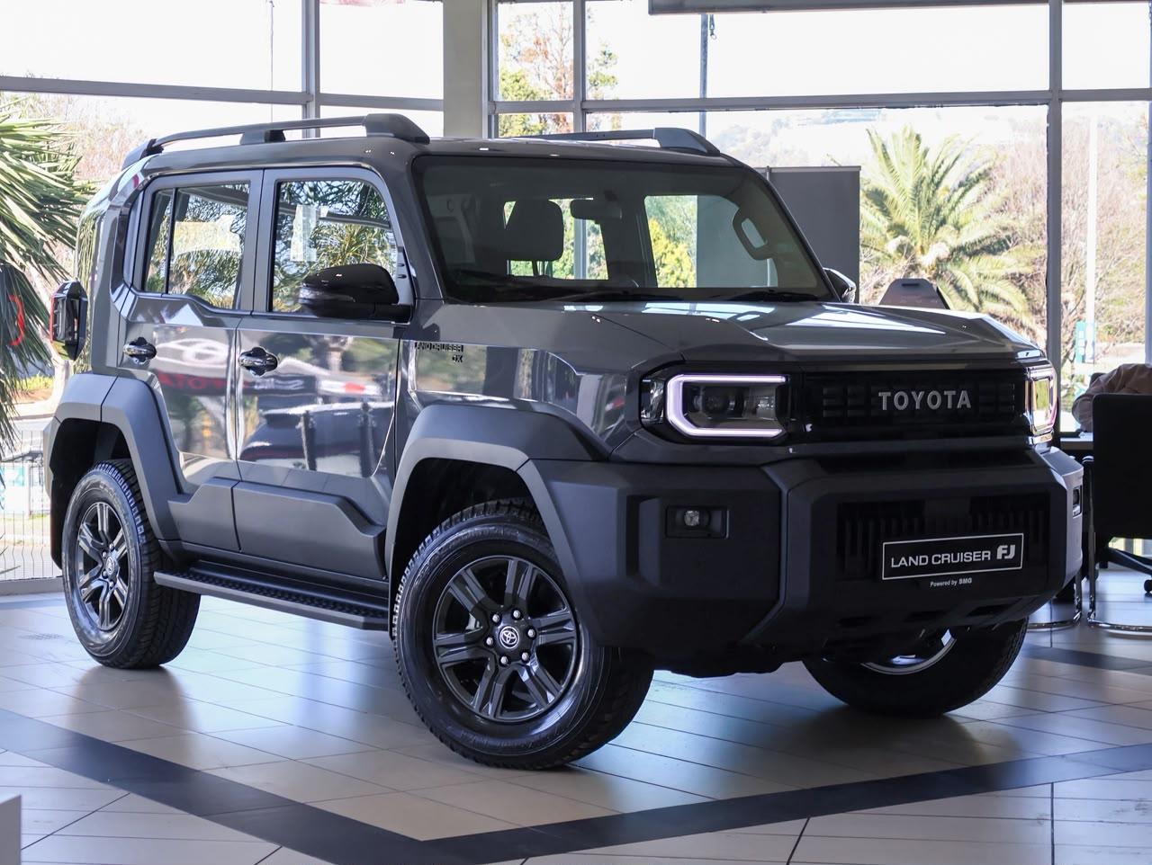 2026 Toyota Land Cruiser FJ 2.7 4x4 GX