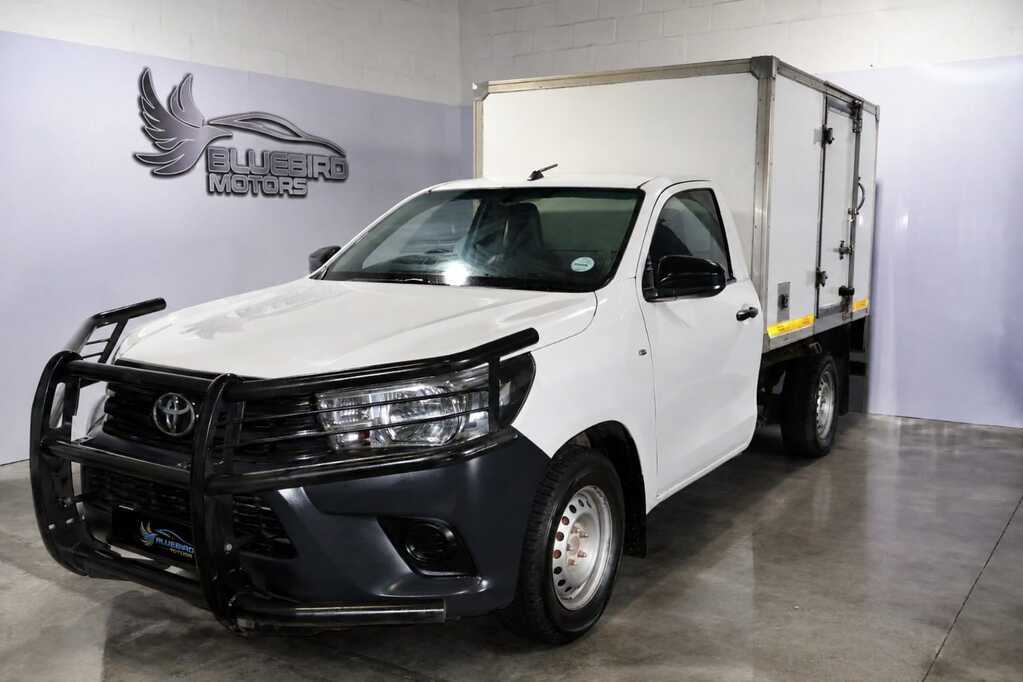2019 Toyota Hilux 2.0 (Aircon)