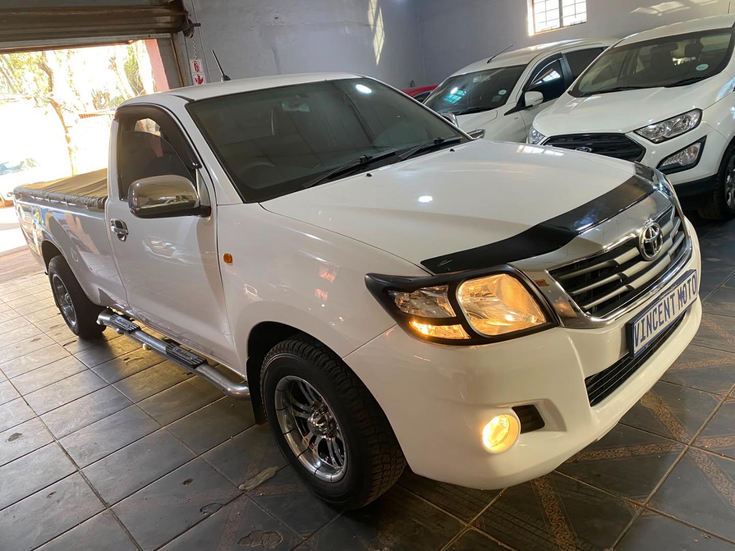 2015 Toyota Hilux 2.5D-4D S