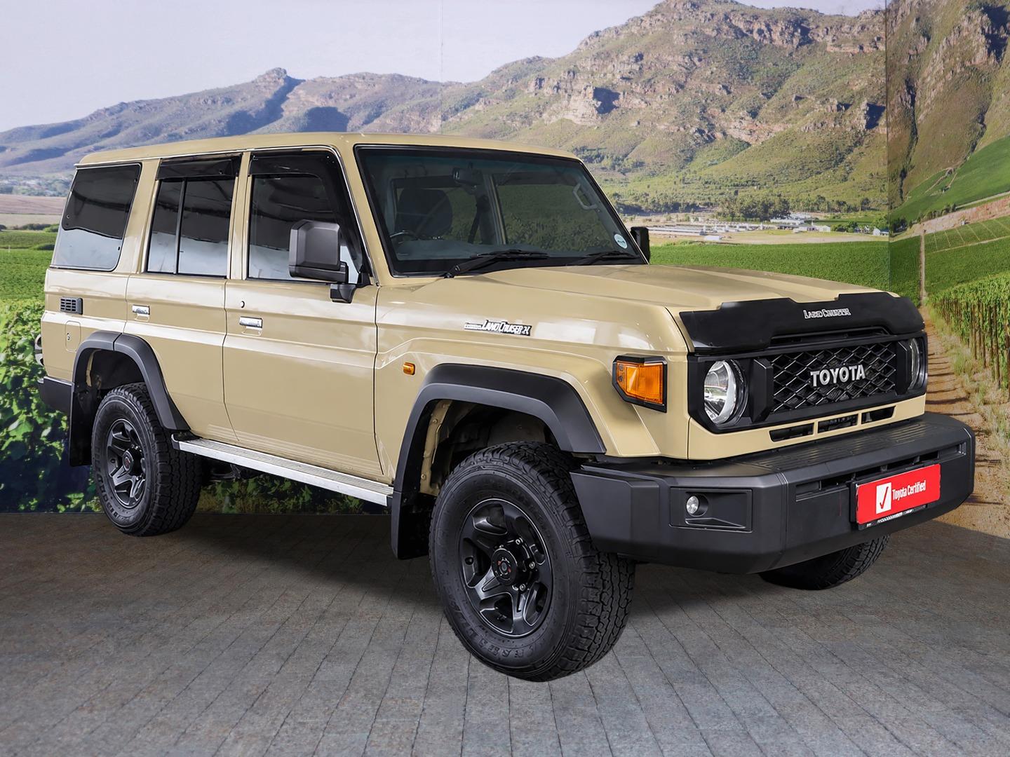 2025 Toyota Land Cruiser 76 2.8GD-6 Station Wagon LX Manual
